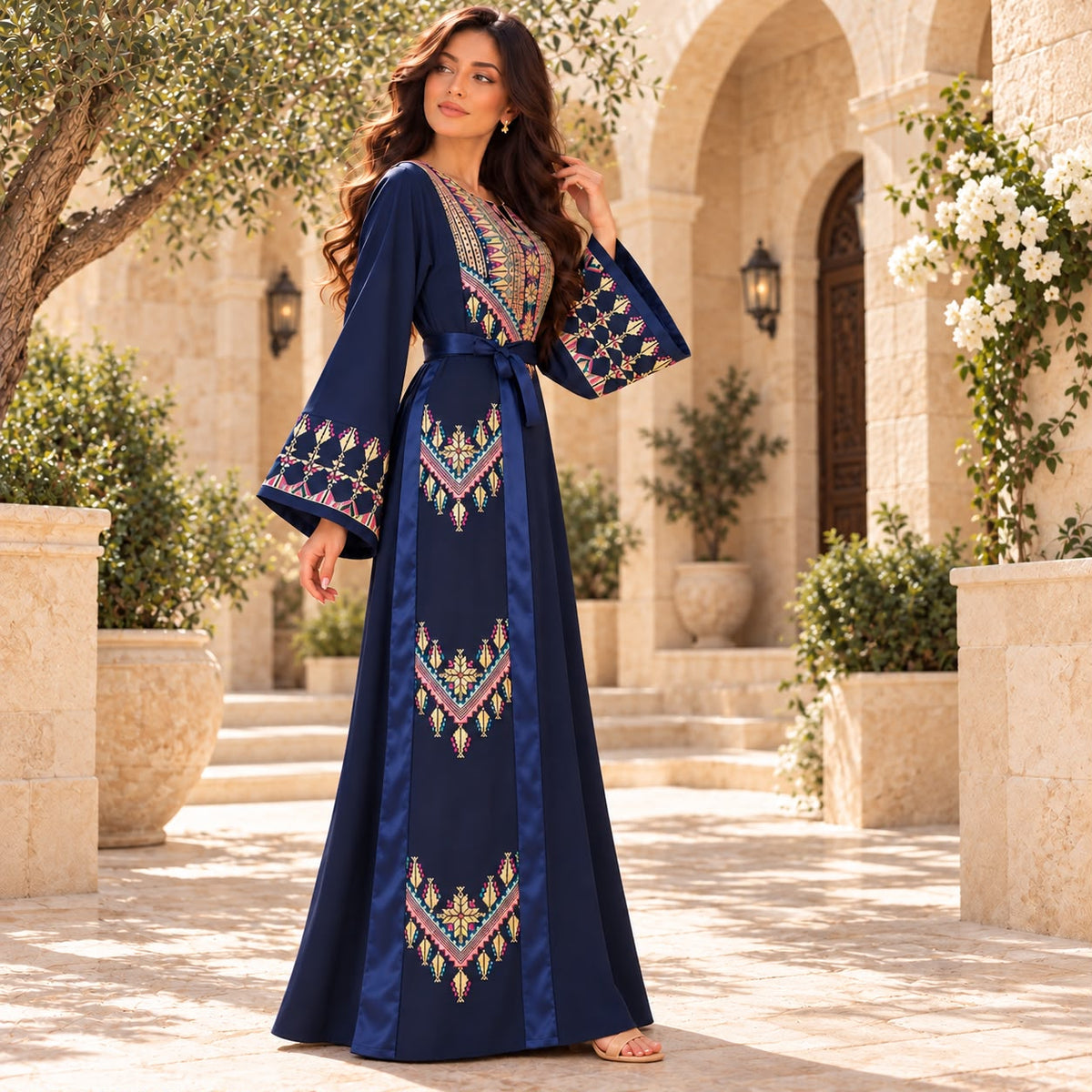 ZOMORODA ROYAL THREADS